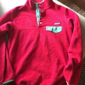 Women’s Patagonia pullover
